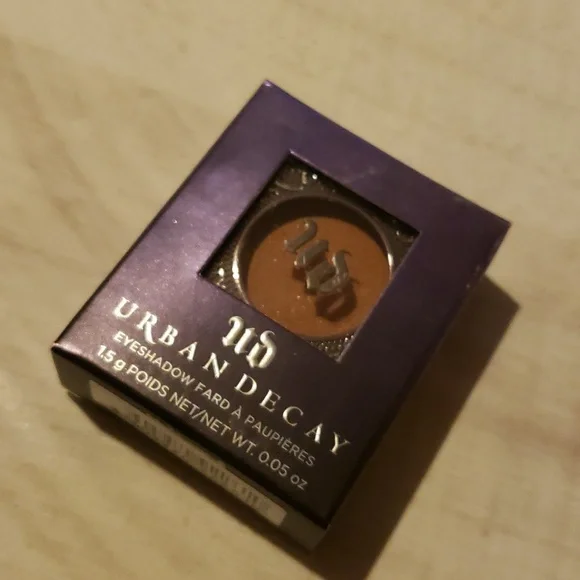❇️🧚♀️RIFF Urban Decay DISCONTINUED Packaging Eyeshadow NWT - Picture 4 of 6